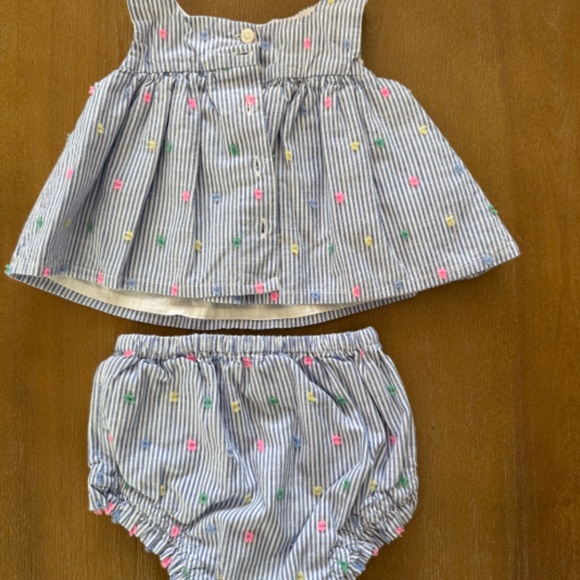 GAP Two Piece Outfit - Picture 3 of 4